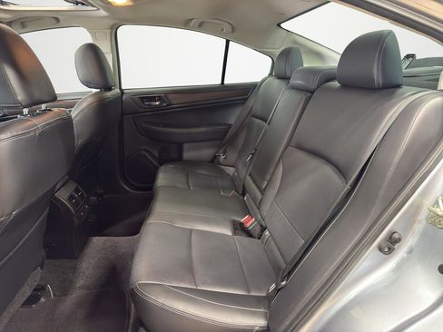Used 2015 Subaru Legacy 2.5i Limited AWD/4WD image 24