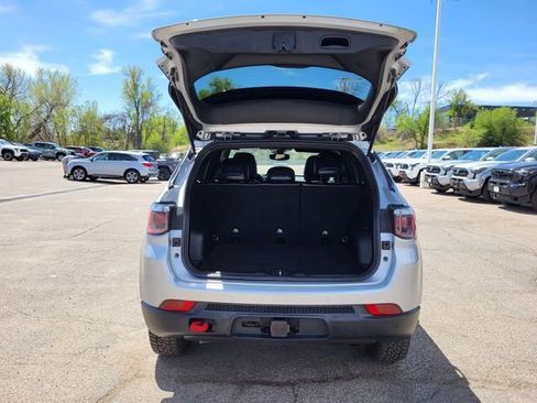 Used 2025 Jeep Compass Trailhawk w/ Trailer Tow Group AWD/4WD image 26