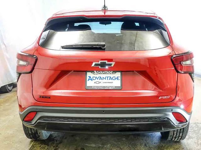 New 2026 Chevrolet Trax RS w/ Driver Confidence Package FWD image 6