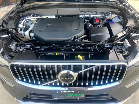 Used 2022 Volvo XC60 B6 Inscription w/ Advanced Package image 20