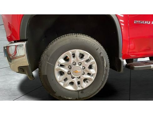 Used 2022 Chevrolet Silverado 2500 LTZ w/ LTZ Convenience Package AWD/4WD image 19