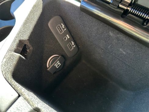 Used 2023 Dodge Challenger R/T Scat Pack image 26