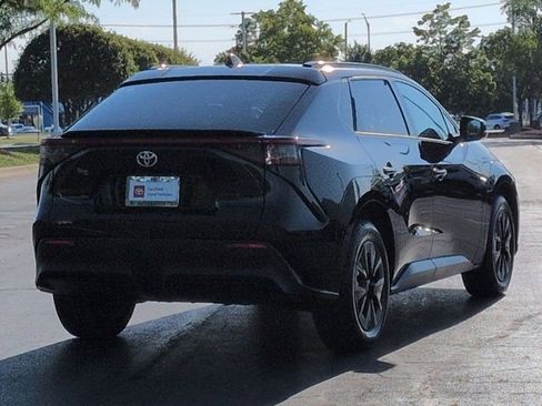 Certified 2026 Toyota bZ FWD image 5