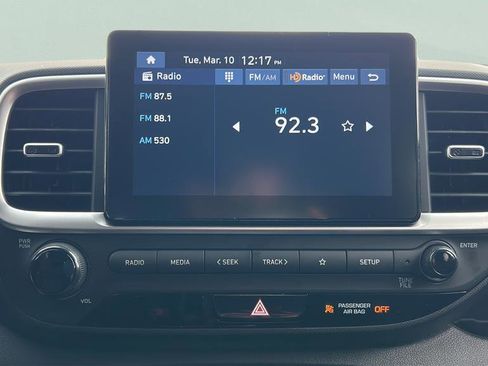 New 2026 Hyundai Venue SE image 28