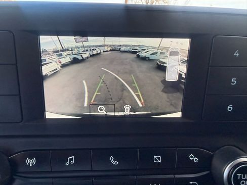 Used 2023 Ford Transit 350 XL image 25