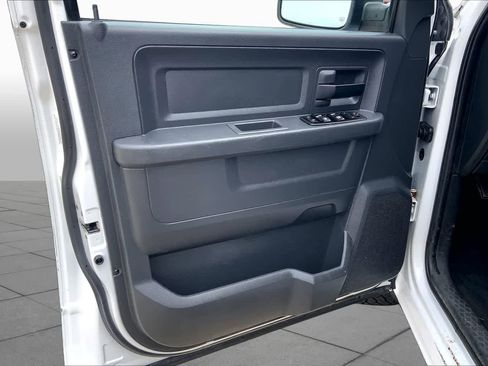 Used 2011 RAM 1500 ST w/ ST Popular Equipment Group AWD/4WD image 21
