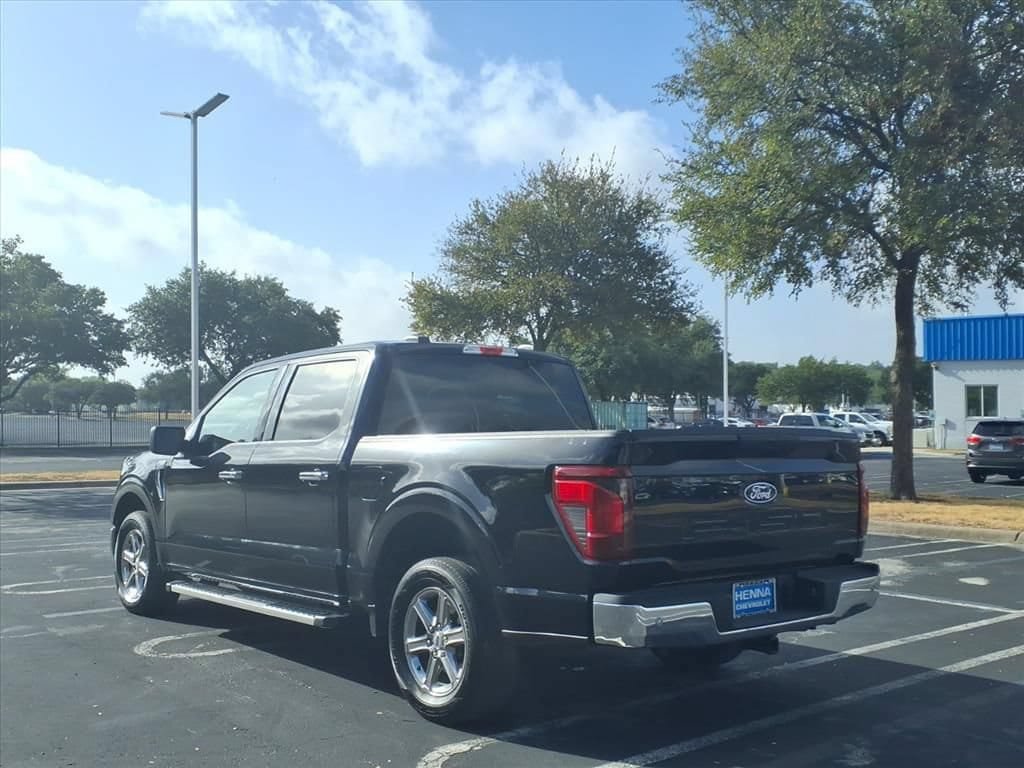 Used 2025 Ford F150 XLT w/ Equipment Group 301A Standard RWD image 7