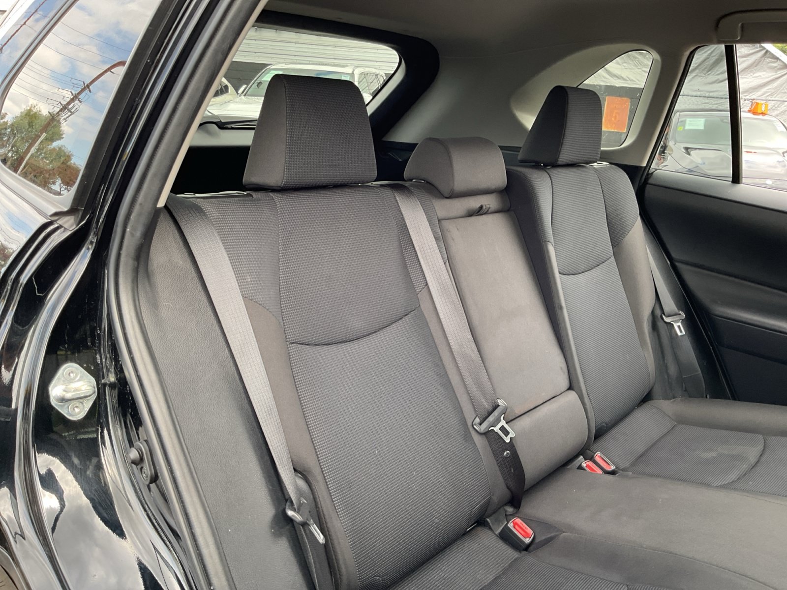 Used 2024 Toyota RAV4 LE AWD/4WD image 20