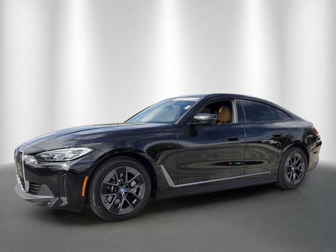 Certified 2023 BMW i4 eDrive35 w/ Premium Package RWD image 3