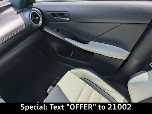 Used 2022 Lexus IS 350 F Sport RWD image 15