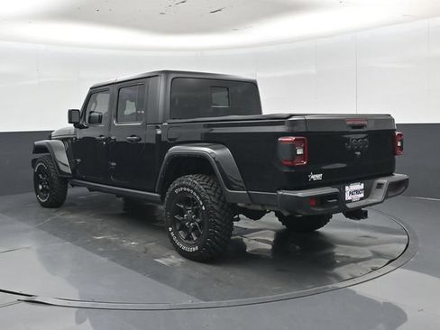 Used 2024 Jeep Gladiator Sport AWD/4WD image 29