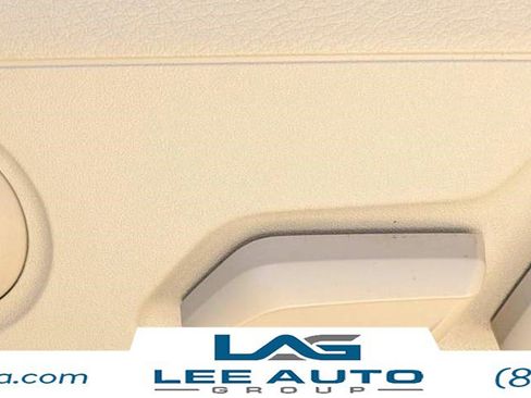 Used 2017 Audi A4 2.0T Premium image 17