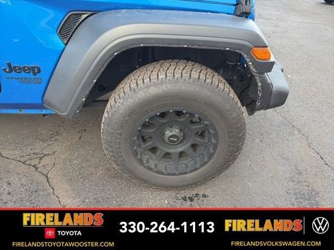 Used 2021 Jeep Wrangler Unlimited Sport image 19