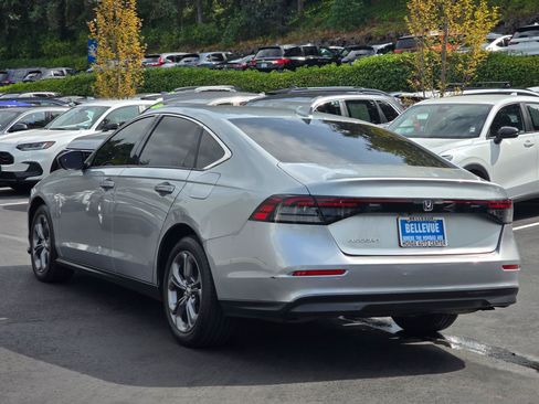 Used 2024 Honda Accord EX image 7