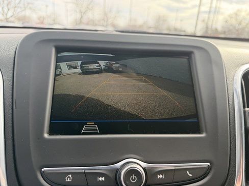 Used 2019 Chevrolet Equinox LT image 35