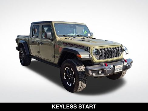 Used 2026 Jeep Gladiator Rubicon AWD/4WD image 2