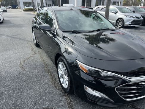 Used 2024 Chevrolet Malibu LT image 2