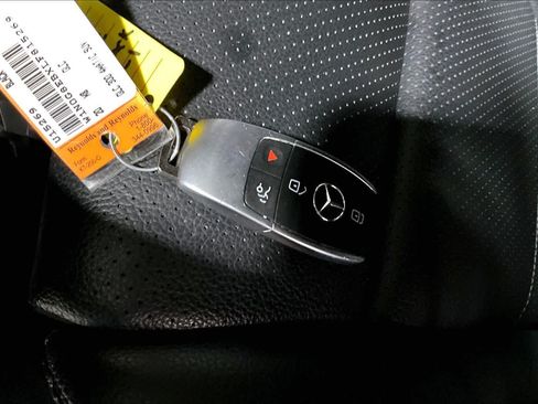 Used 2020 Mercedes-Benz GLC 300 4MATIC image 15
