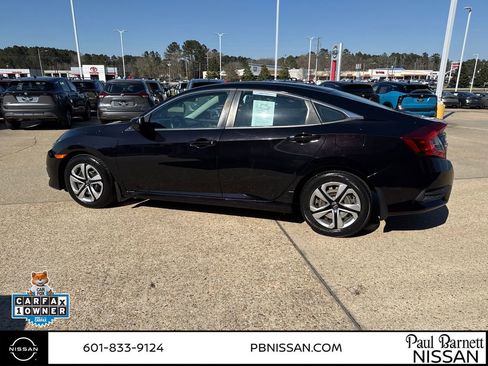 Used 2017 Honda Civic LX image 11