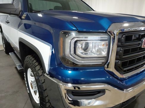 Used 2016 GMC Sierra 1500 4x4 Regular Cab w/ Sierra Convenience Package image 14