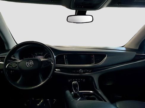 Used 2019 Buick Enclave Essence image 23