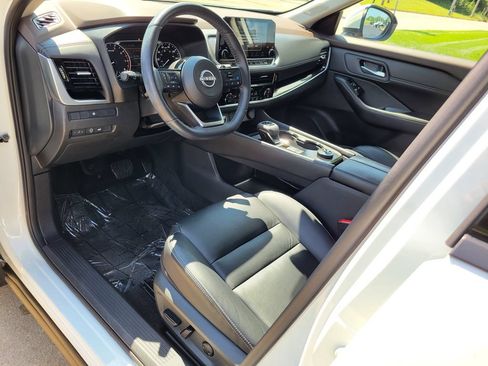 Certified 2023 Nissan Rogue SL w/ SL Premium Package AWD/4WD image 25