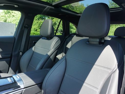 Certified 2026 Mercedes-Benz GLC 300 4MATIC image 11