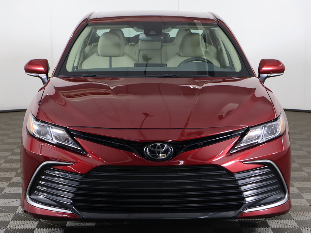 Used 2022 Toyota Camry LE w/ Convenience Package AWD/4WD image 9