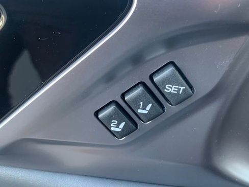 Used 2025 Subaru Outback Touring XT w/ Popular Package #2 image 10