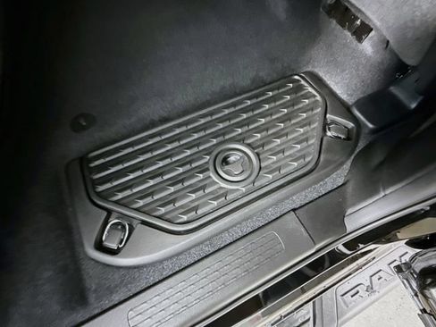 New 2026 RAM 1500 Express AWD/4WD image 36