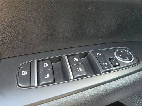 Used 2023 Kia Forte LXS FWD image 39