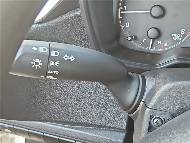 Used 2025 Toyota Corolla LE FWD image 15