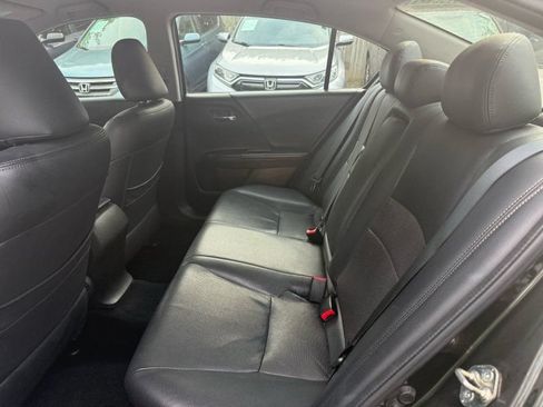 Used 2013 Honda Accord LX image 17
