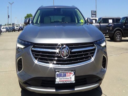 Used 2021 Buick Envision Preferred FWD image 3
