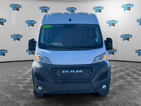 Used 2025 RAM ProMaster 2500 w/ Storage Group image 9