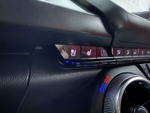 Used 2016 Chevrolet Camaro SS RWD image 19