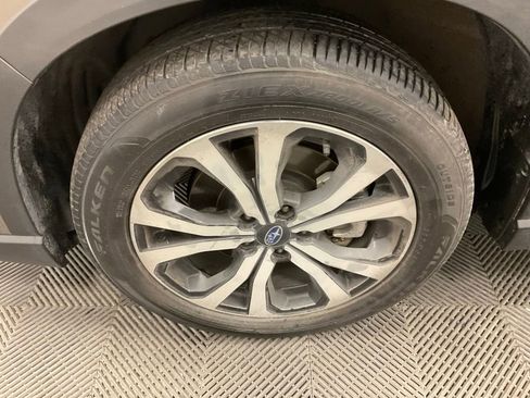 Used 2020 Subaru Forester Limited image 10