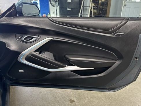 Used 2019 Chevrolet Camaro LT image 16