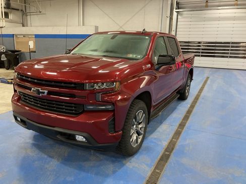Used 2021 Chevrolet Silverado 1500 RST w/ Z71 Off-Road Package image 3