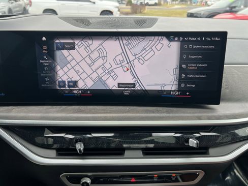 Used 2023 BMW X7 xDrive40i w/ Executive Package image 20