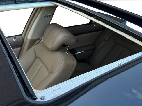 Used 2004 Maybach 57 image 82