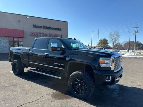 Used 2016 GMC Sierra 2500 Denali w/ Duramax Plus Package image 7
