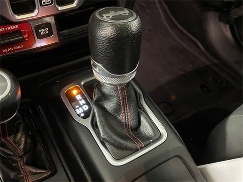 Used 2019 Jeep Wrangler Unlimited Rubicon image 11