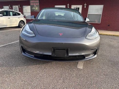Used 2019 Tesla Model 3 Long Range image 9