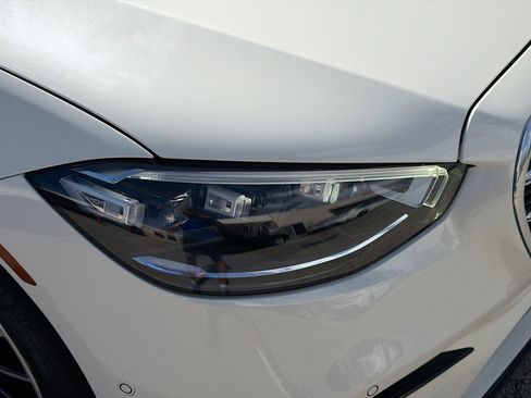 Used 2022 Mercedes-Benz S 580 4MATIC Sedan w/ AMG Line Package image 32