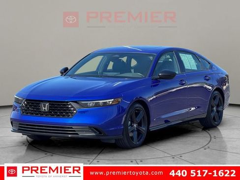Used 2024 Honda Accord Sport image 1
