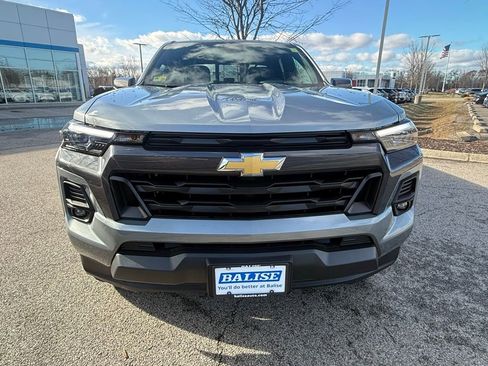 Used 2024 Chevrolet Colorado LT w/ LT Convenience Package III image 9
