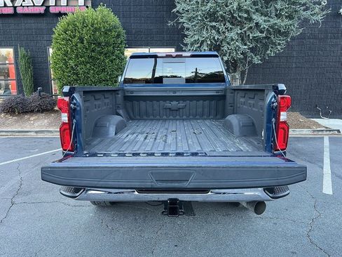 Used 2020 Chevrolet Silverado 2500 LTZ w/ LTZ Texas Edition image 16