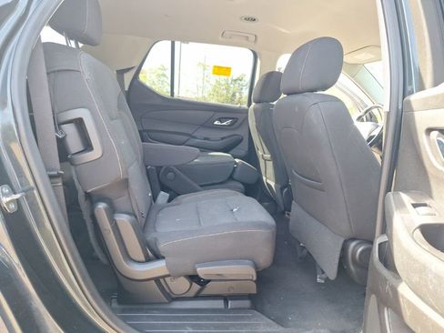 Certified 2019 Chevrolet Traverse LT image 41
