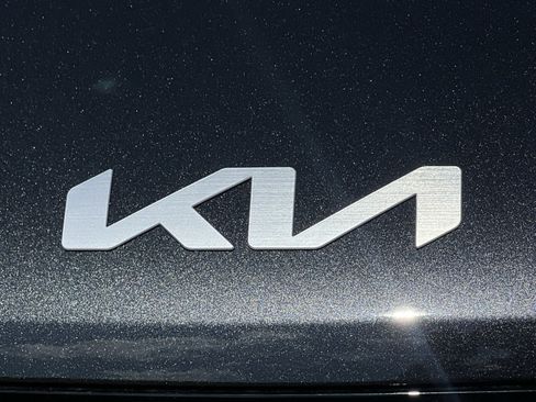 New 2026 Kia Carnival SX FWD image 12
